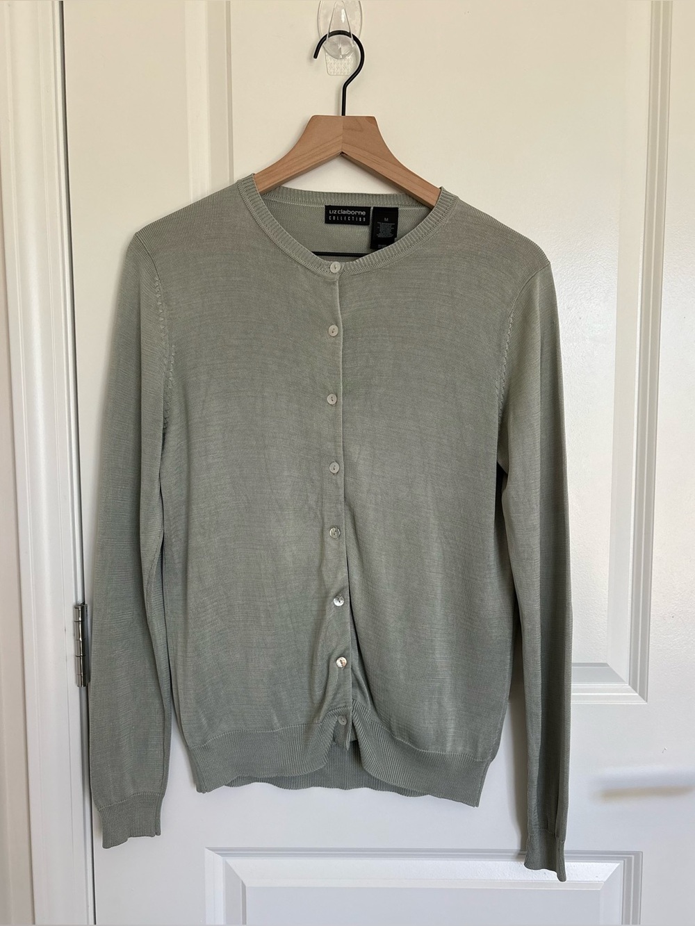 Liz Claiborne Light Sage Green Button-Front Crew Cardigan. Women size M